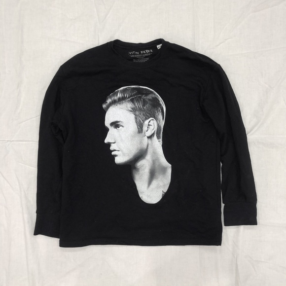 Official Justin Bieber - Black Long Sleeve - Picture 1 of 4